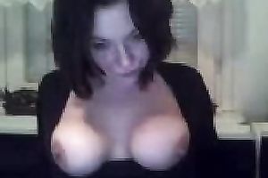 Mesmerizing dark brown cam sexpot shows me her mounds and vagina