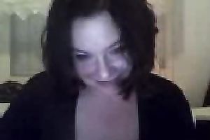 Mesmerizing dark brown cam sexpot shows me her mounds and vagina