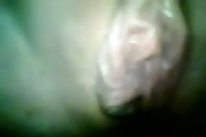 Females student masturbates in the crapper with camera on