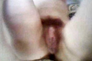 Ugly redhead web camera skank diddles and fist bonks her large shaggy cookie