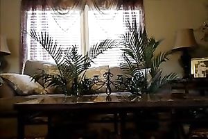 Webcam solo with my juggy bedmate fingreing her coochie