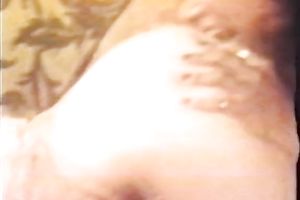 Two freaky retro milfs eat every other on the daybed