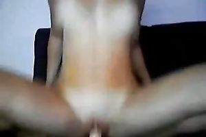 White cutie screws her bald twat and soaks up on webcam