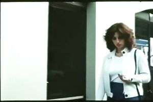 German classic dark brown milf giving head to her guy