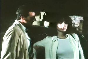 German classic dark brown milf giving head to her guy