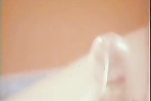 Milfie cute wifey sucks 10-Pounder like it is the majority delightsome lolipop