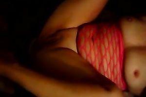 White bulky horny white wife in missionary position with her paramour