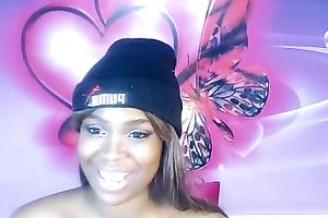 Awesome sexy chocolate web camera girl plays with her bumpers for me