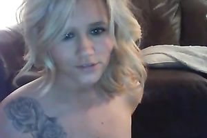 Alluring tattooed web camera golden-haired haired sexpot impressed me with her solo