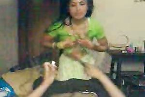 Hot authentic Bhadhi hotwife feels shy but wishes to engulf rod