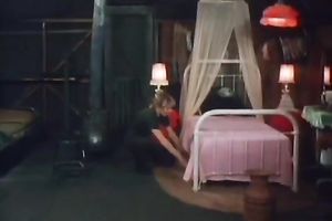 Attentive nurse takes her time riding her patient's schlong in cowgirl position