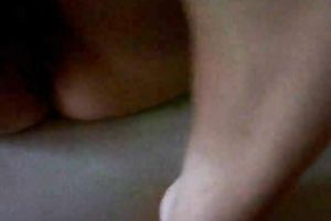 Wifey giving me a footjob and I cum and make water on her