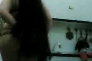 My voluptuous Arabian domme gives me hawt belly dance