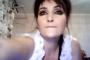 Full bodied mother I'd like to fuck masturbating passionately in front of camera
