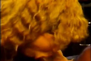 Voluptuous brown haired swarthy floozy sucks sugary BBC