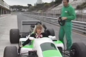 Insatiable bushy busty golden-haired want to taste racer's dong