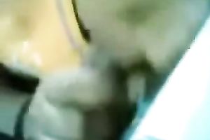 Amateur cute Indian dark brown flashes constricted mangos and gives good BJ