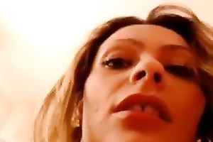 Ex-wife of my buddy made one time a vid of her solo masturbation workout