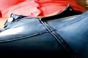 Busty chick unzips her jeans and fingers her cherry passionately