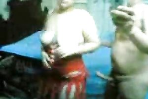 Voluptuous Arab Married slut doesn't mind to play with my large dong on livecam