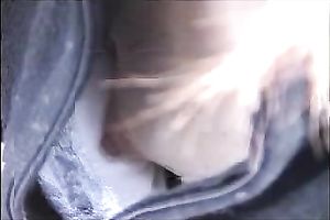 Why does that babe even wear a brassiere with tiny pointer sisters like hers