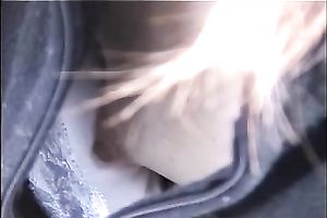 Why does that babe even wear a brassiere with tiny pointer sisters like hers