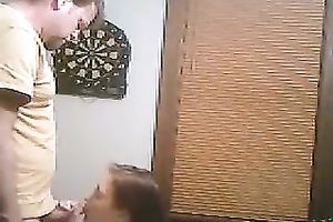 Sexy all natural black haired playgirl stood on knees to engulf a yummy wang