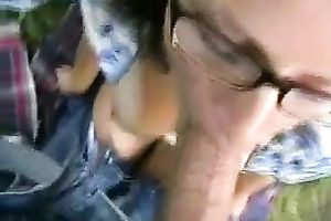 Nerdy brunette MILFie wife was so avid during orall-service sex outdoors