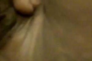 Wrinkled stretched labia of curvaceous floozy acquires finger screwed