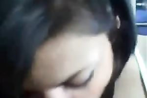 My hawt chick sucking my weenie deepthroat in homemade vid