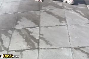 Long haired girlie bonks with her BF at 1st date