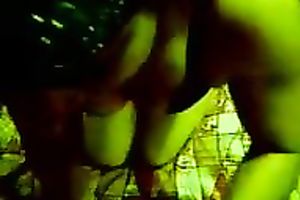 Good looking harlot knows how to give a great oral stimulation