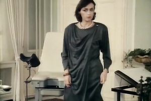 Sizzling hawt and elegant blondie craves to have trio