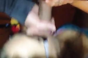 Nerdy tattooed dark head did her most good whilst blowing my lollicock