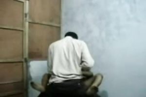 Horny Indian dude copulates cheap unattractive prostitute on the chair