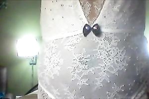 Ebony livecam sweetheart taking teasing position in tempting underware