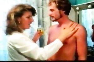 White sexy and slutty urse loved to engulf a weenie