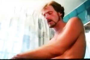 White sexy and slutty urse loved to engulf a weenie