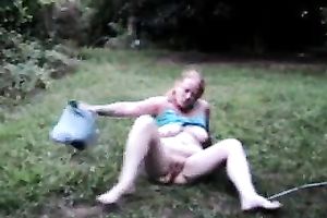 Going wild in the backyard - my obese redhead gf masturbates outdoors