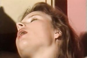 Dude with mustache eats curvy and hawt white classic housewife