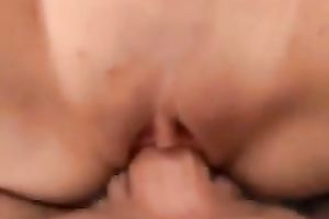 Sex-starved bimbo rides her man's subrigid weenie in cowgirl position