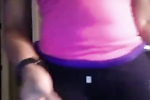 My swarthy girlfriend shakes her gigantic wazoo like jello