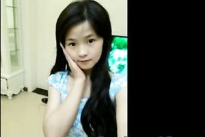 This hawt Chinese nympho with large bra buddies likes to show off her enjoyable muff