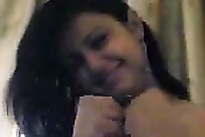 Cute and hot college housewife flashes topless on livecam for her boyfriend