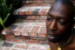 Torrid brunette hair mistress receives her hot poontang eaten outdoors