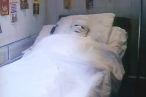 Super slutty nurse gives her patient one hell of a oral stimulation