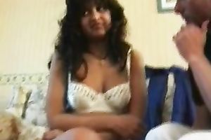 Picked up this overweight Indian hooker for camsex on the ottoman