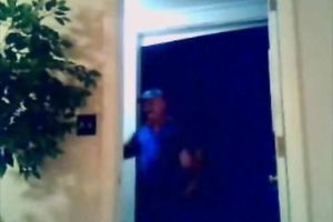 Young web camera wench gives me perverted show flashing her body to pizza stud