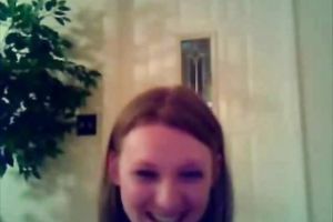 Young web camera wench gives me perverted show flashing her body to pizza stud