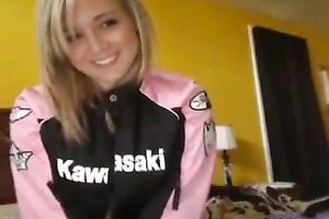 nineteen yo blond cam sexpot shows me her large jiggly boobs